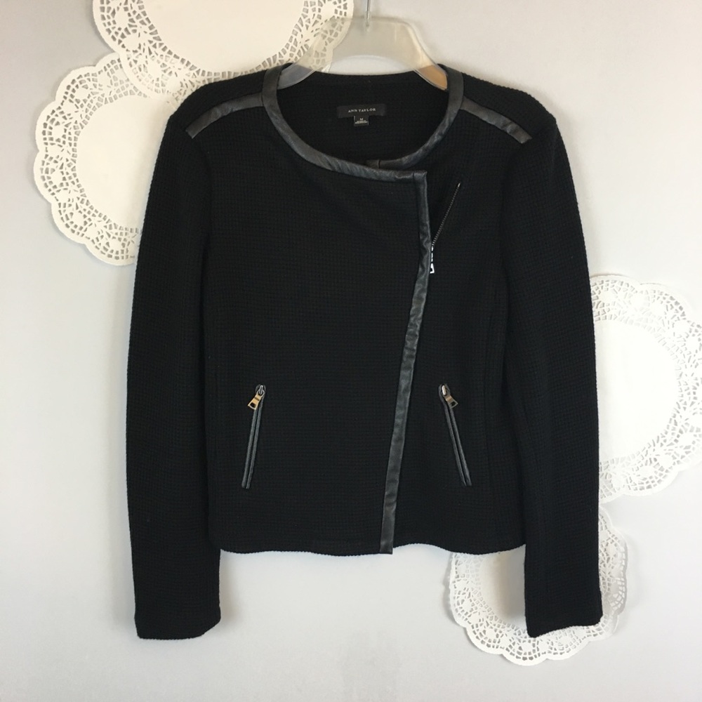 Comfy Ann Taylor Moto Knit Biker Style Jacket Sz M